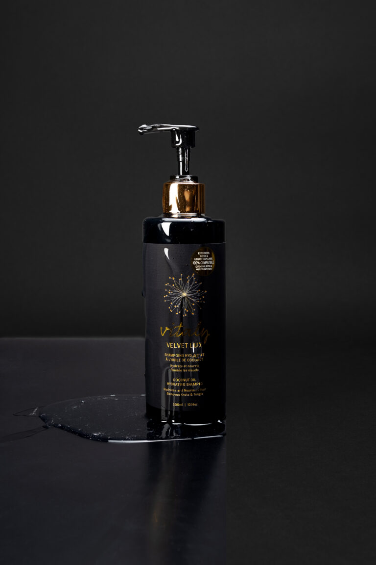 Velvet Lux - Nouveau Shampooing hydratant Vitaly à l’huile de coco.